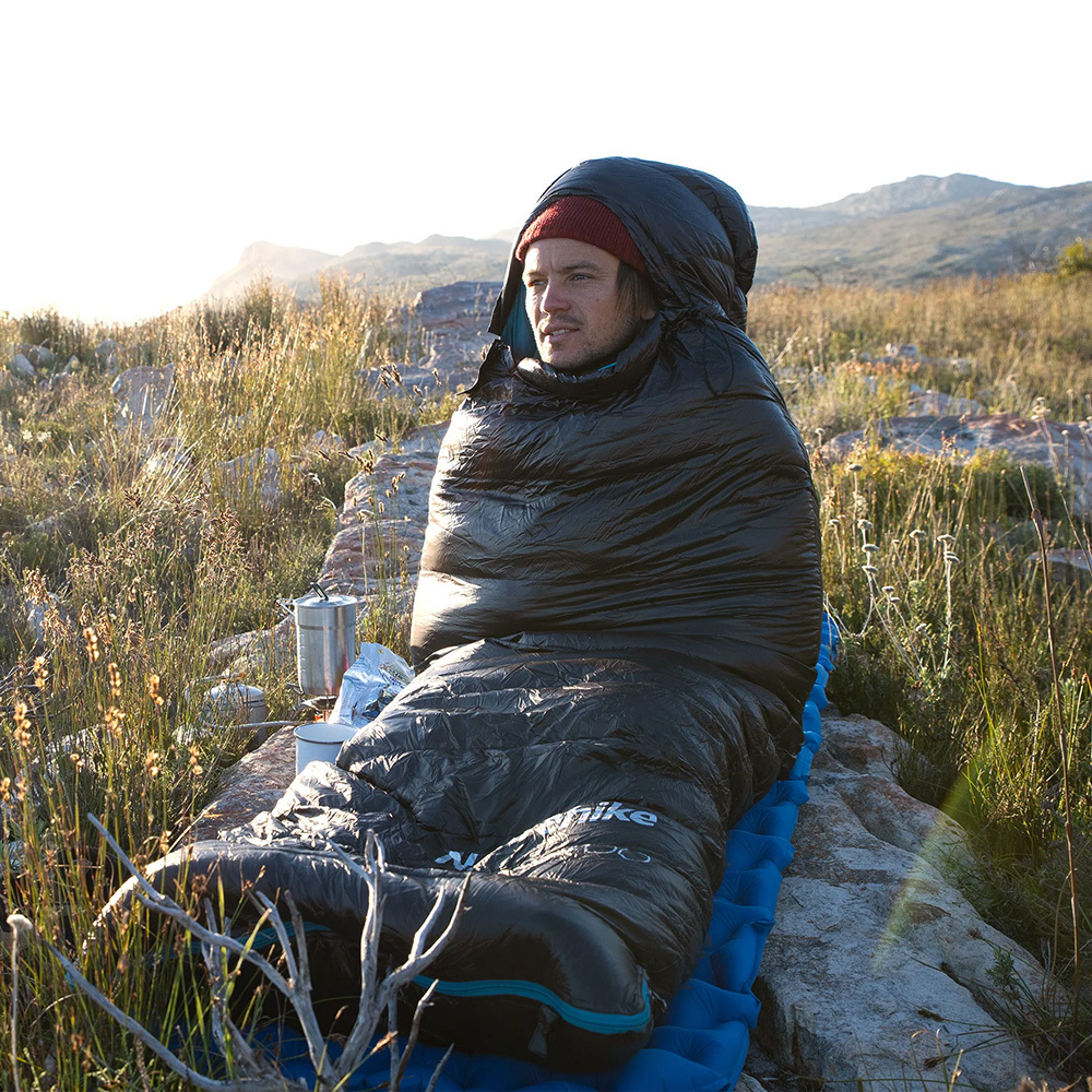 Спальный мешок Naturehike CW400 NH18C400-D с утиным пухом, размер M, артикул NH18C400-D, цвет Черный