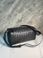 Сумка-мессенджер Bottega Veneta