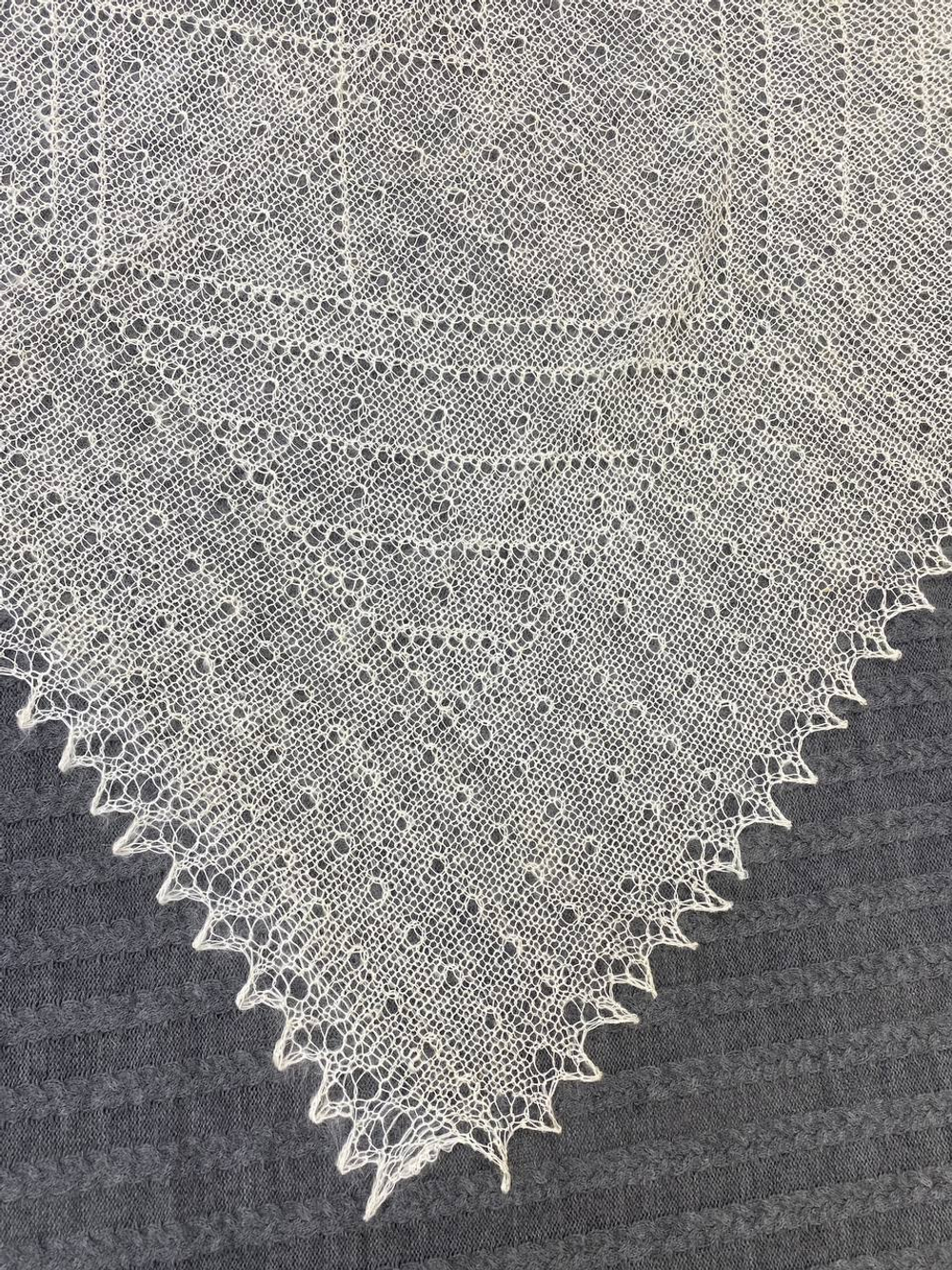 Ажурный платок р/р МА110-02