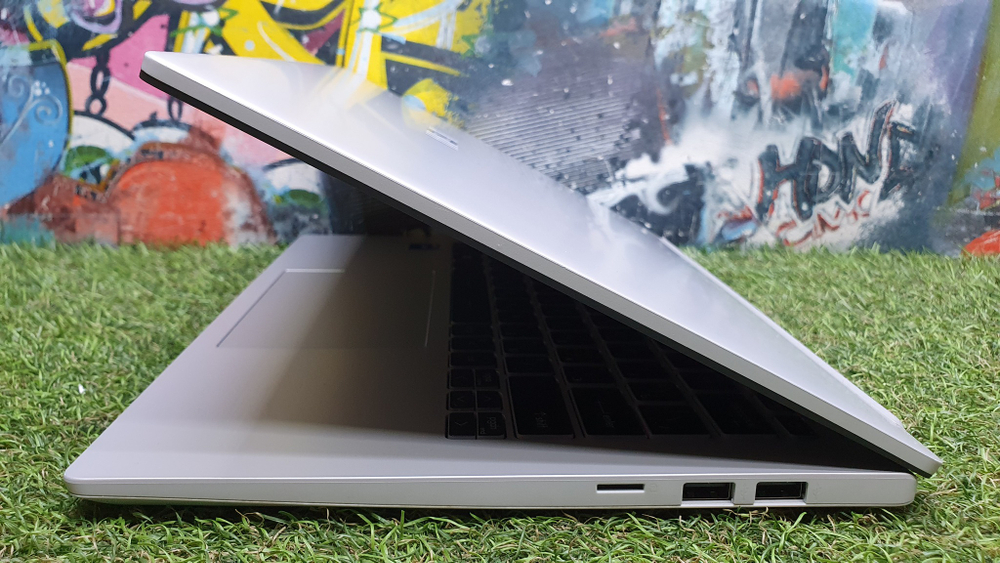 Ноутбук MSI i7-12/8Gb/FHD/Modern 14 C12M-238RU [9s7-14j111-238]/Windows 11