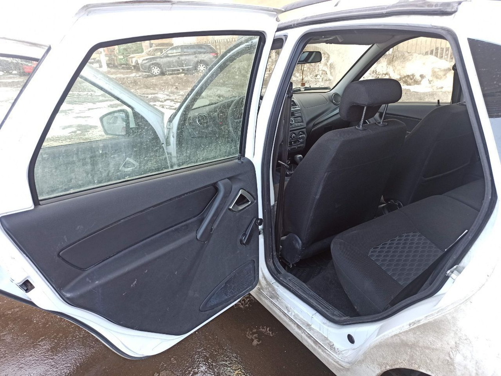 LADA GRANTA Лифтбек Comfort 24 1.6 90 hp 5MT