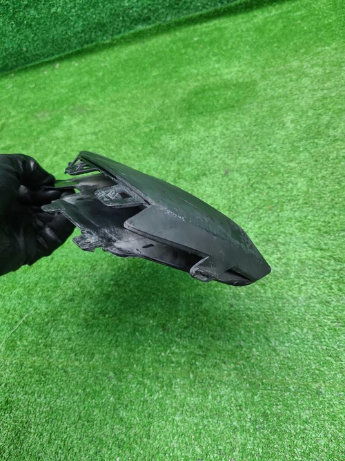 Накладка бампера левая Porsche Macan 95b (18-21)