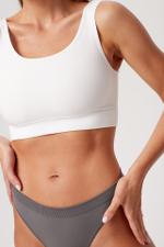 Бесшовный топ из итальянской пряжи