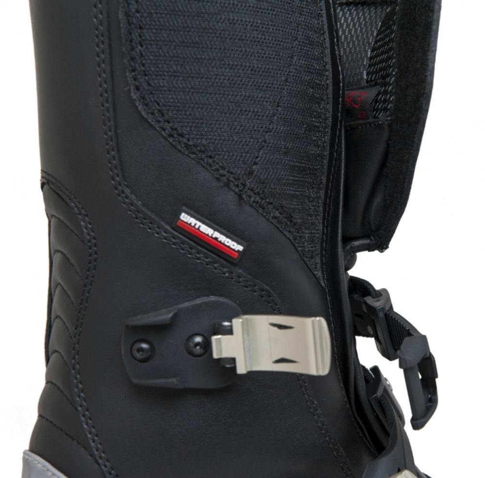 Taner / Черный