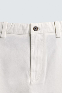 ZARA ШОРТЫ ЧИНОС REGULAR FIT, ЖЕЛТОВАТО-БЕЛЫЙ