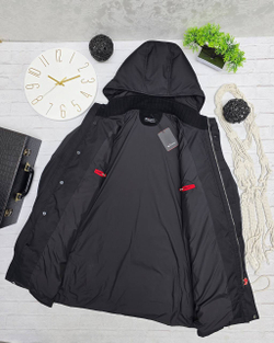 Пуховик Kiton