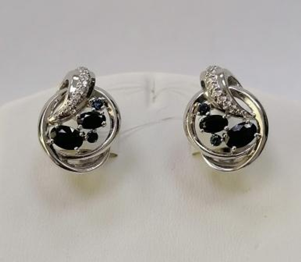 Серьги из золота с бриллиантами