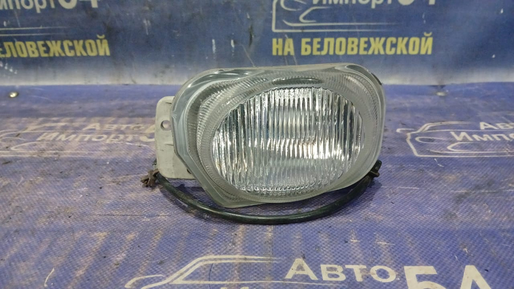 Туманка левая NISSAN GLORIA 1999-2001