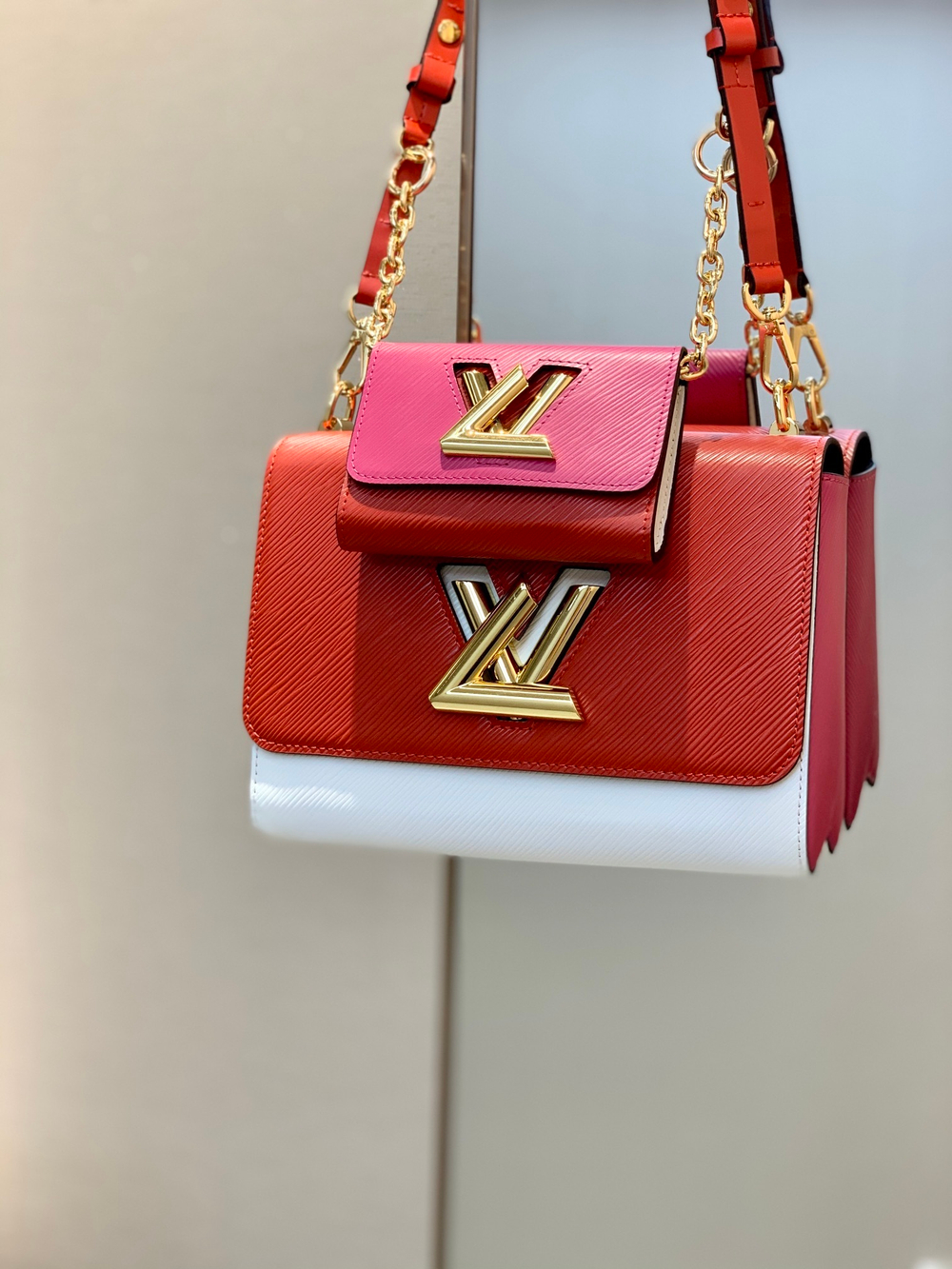 Louis Vuitton Twist MM