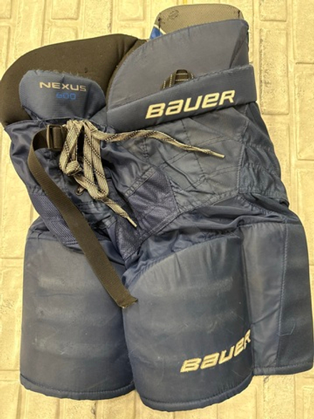 Bauer nexus 800 JR L