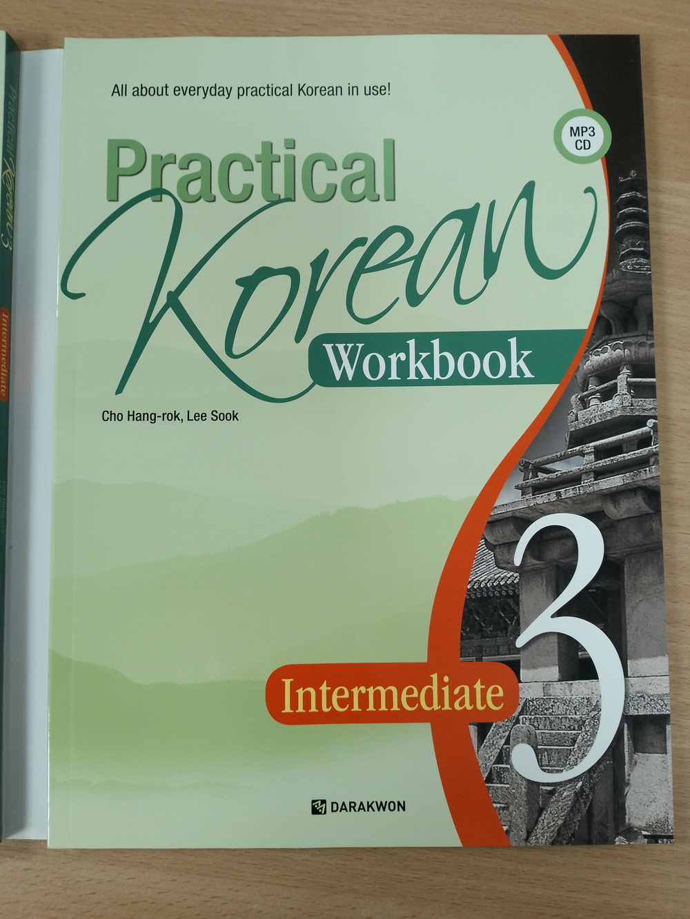 Practical Korean 3 Intermediate - Set with Workbook and Audio CD /Курс корейского языка "Practical Korean", Часть 3 (Средний уровень) - Учебник + тетрадь + CD