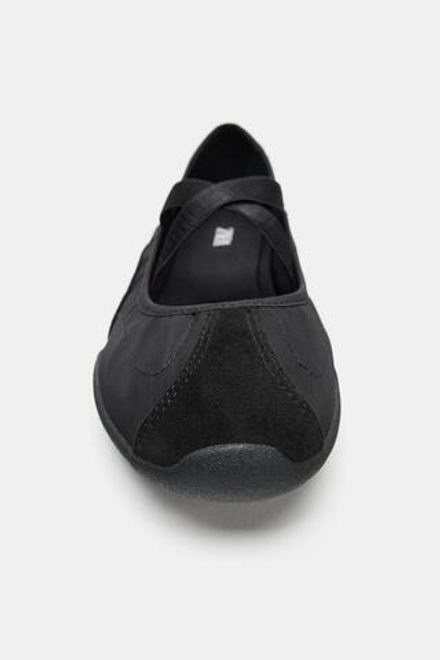 ZARA БАЛЕТКИ В СПОРТИВНОМ СТИЛЕ С ЭЛАСТИЧНЫМИ РЕМЕШКАМИ, ЧЕРНЫЙ