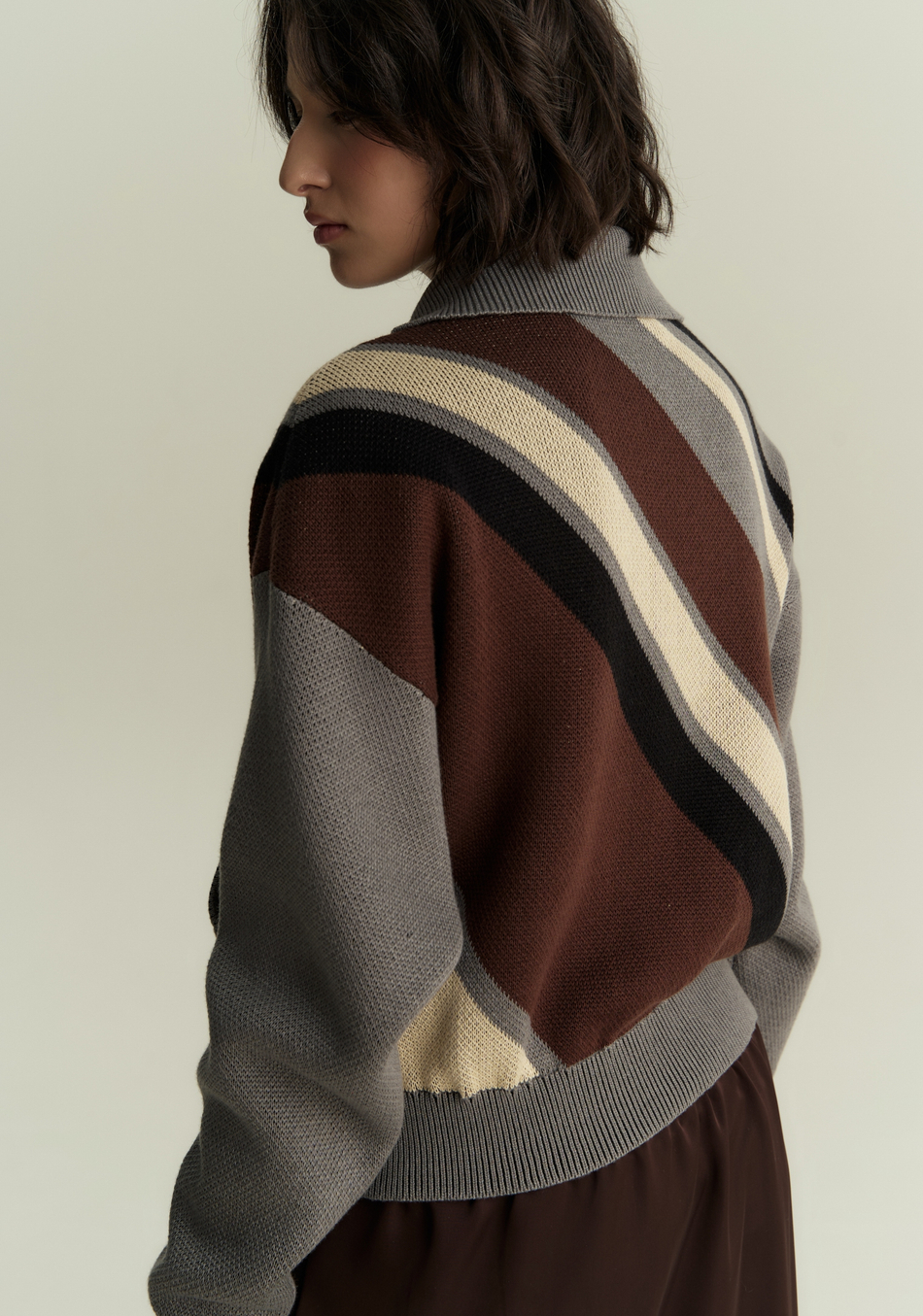 Бомбер с геометрическим узором 1’1’26