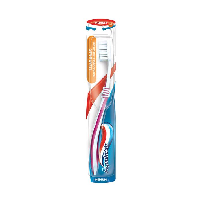 Aquafresh Clean &amp; Flex Зубная щетка средней жесткости