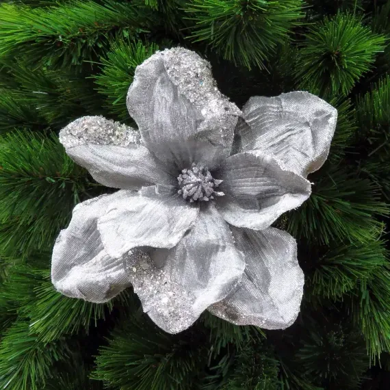 Декоративный цветок Магнолия 23 см., серебро, на клипсе, бархат, Christmas DeLuxe (83897)