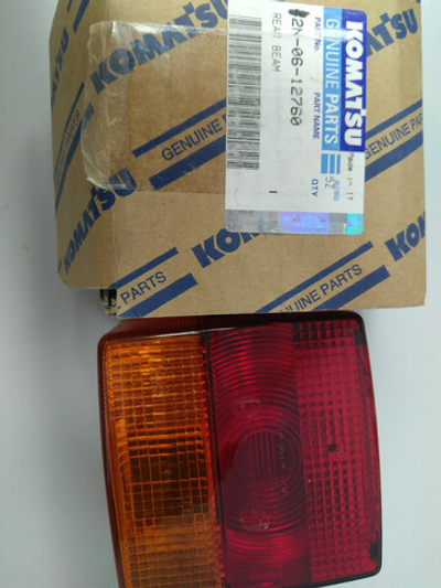 Фонарь задний 42N-06-12760 KOMATSU WB93, WB95