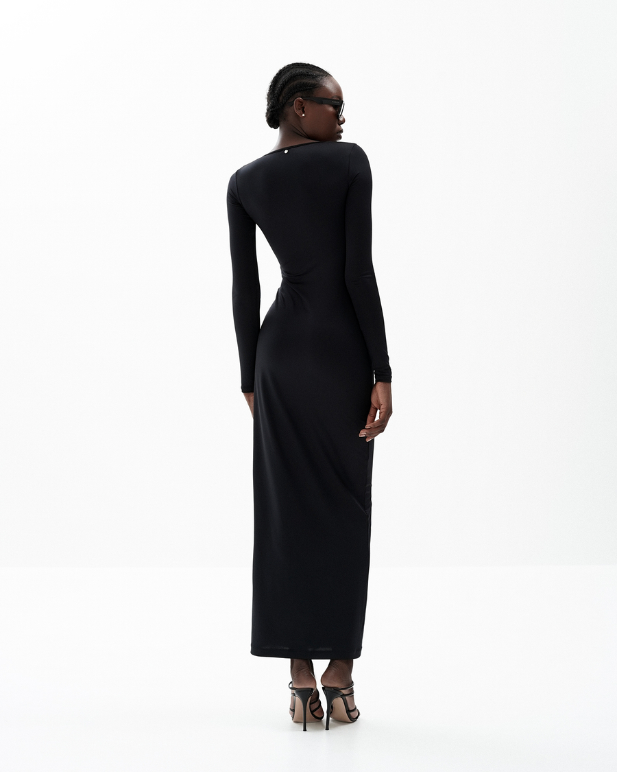 №032 Платье макси с глубоким вырезом (черный)