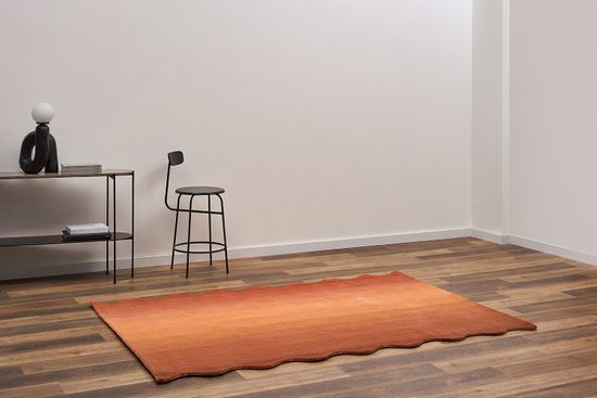 Ковер из шерсти over horizon терракотового цвета из коллекции trendy ruffles, 180х230 см