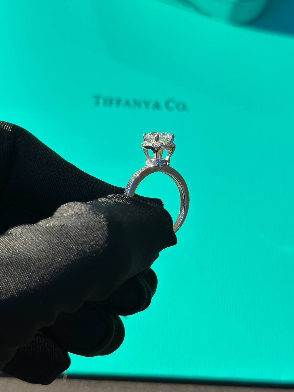 Кольцо Tiffany & Co.
