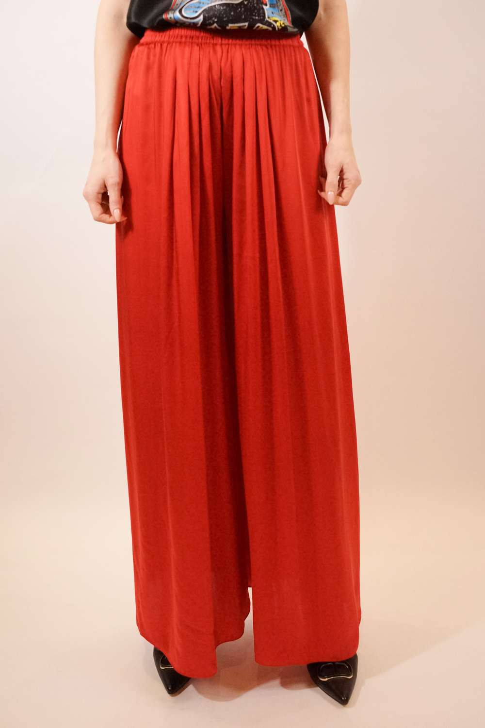 0C971E3B-767C-483B-B221-AA798784B5E3