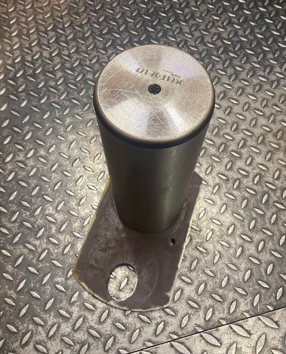 Палец 421-70-11950