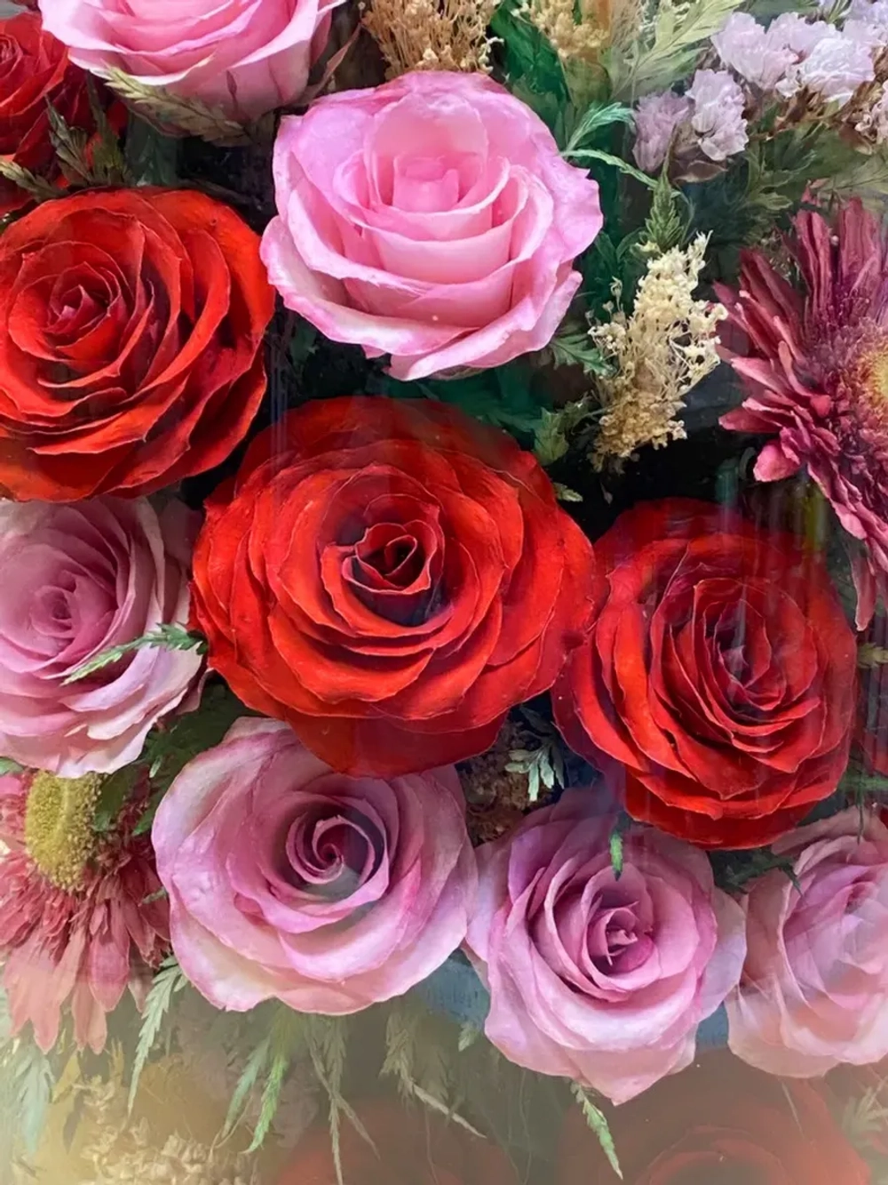 натуральные кустовые розы в стекле, вакуум*