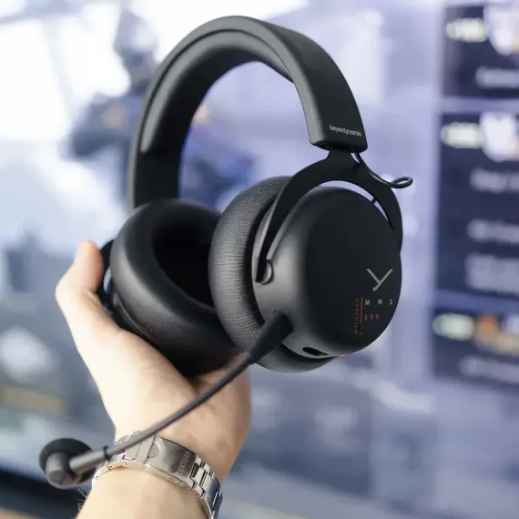 Beyerdynamic ММХ 200 Black