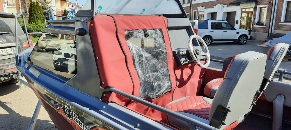 Алюминиевая лодка Berkut S Cabin HT
