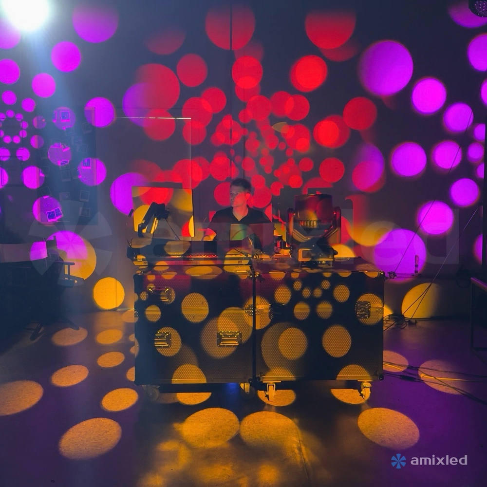 Световой прибор Amixled BSW 300