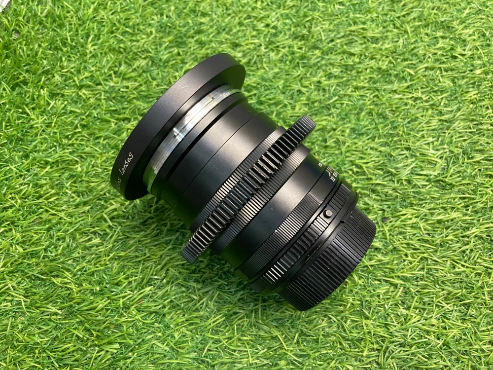 Zeiss Distagon T* 2/35 ZF.2 Nikon F