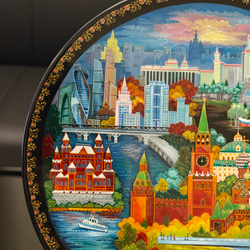 Коллекционная тарелка "Москва" с росписью (лаковая миниатюра)