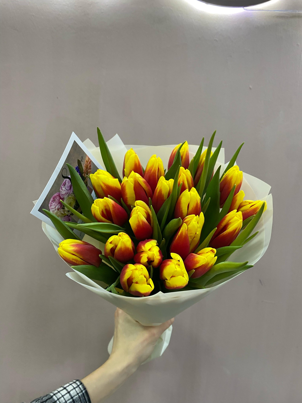 Букет Тюльпан 21 (Б-21+)