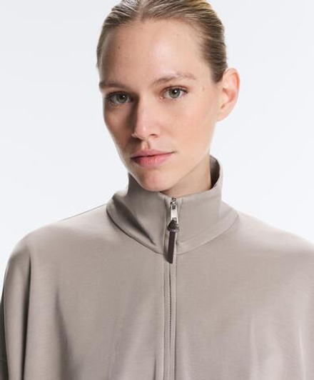 Oysho Мягкая куртка облегающего кроя, светло-серый