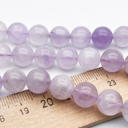 Аметист лавандовый бусины, диаметр 10,2-10,3 мм, цена за 9 шт (1/4 нити)