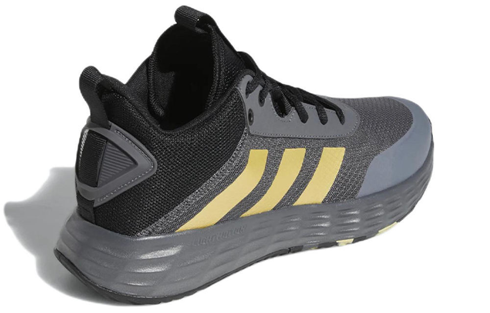 Кроссовки Adidas Ownthegame