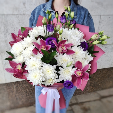Авторский букет в розовой гамме