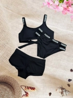 Раздельный спортивный купальник плавками и шортиками