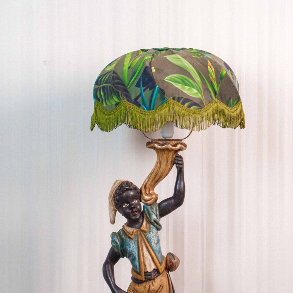 Торшер в венецианском стиле