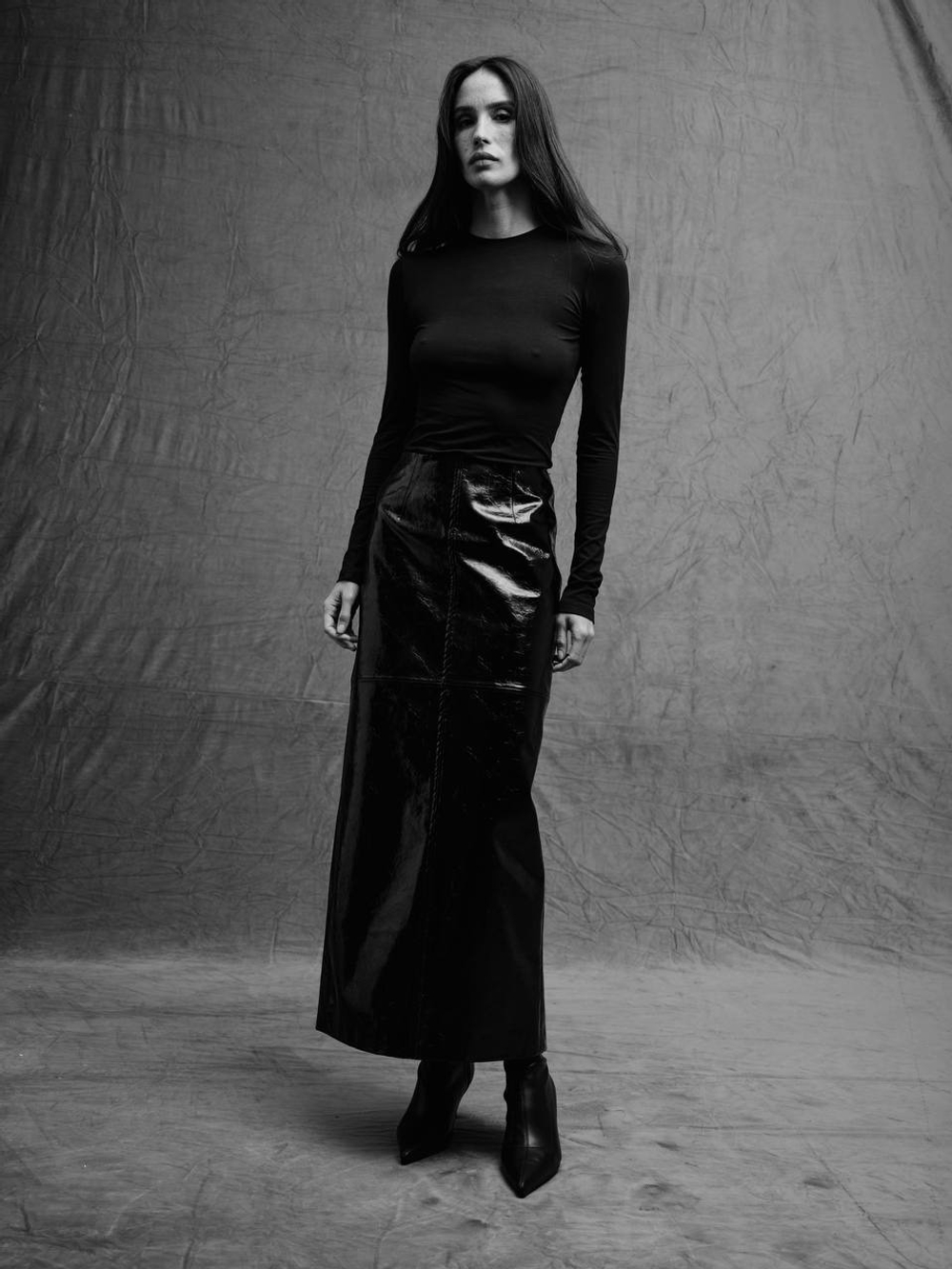 Кожаная юбка шоколадного цвета