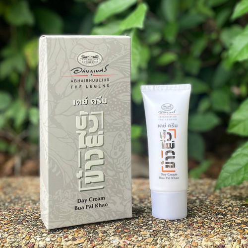 Дневной крем для лица SPF 30 с экстрактами Лотоса, Бамбука и Риса Day Cream Bua Pai Khao Abhaibhubejhr