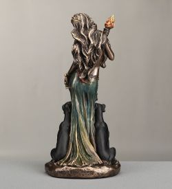 Veronese WS-1321 Статуэтка «Геката - богиня волшебства и всего таинственного»