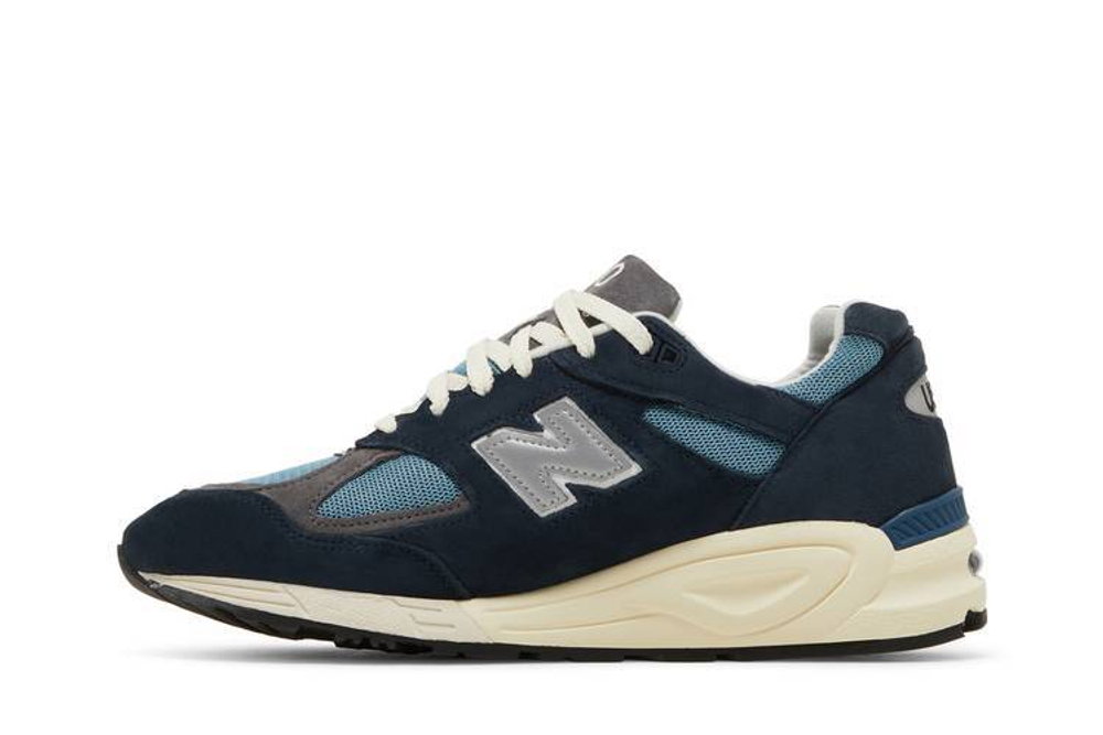 Кроссовки New Balance Teddy Madenb 990 V2