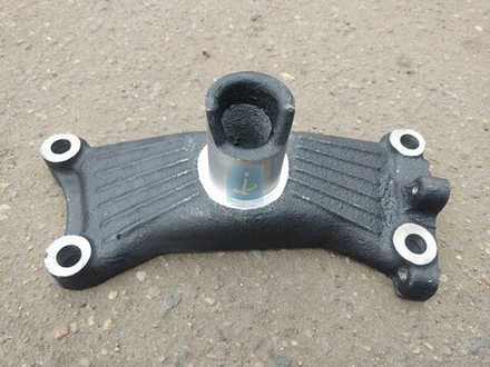 Кронштейн 238НБ-1001020-Б3