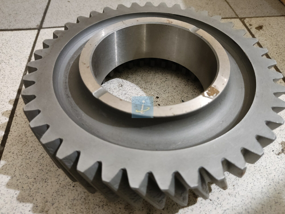 Шестерня первой передачи 40зуб. 238М-1701112