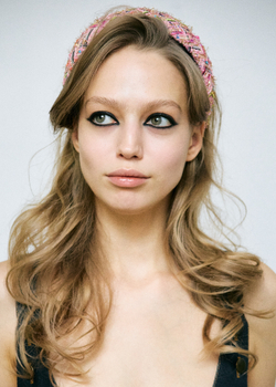 Ободок твидовый розовый