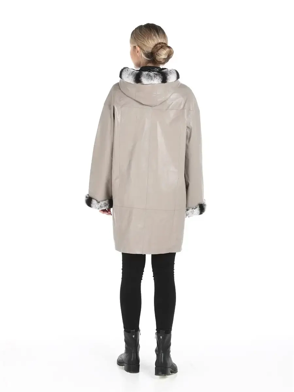 Женское пальто из натуральной кожи  с капюшоном двустороннее