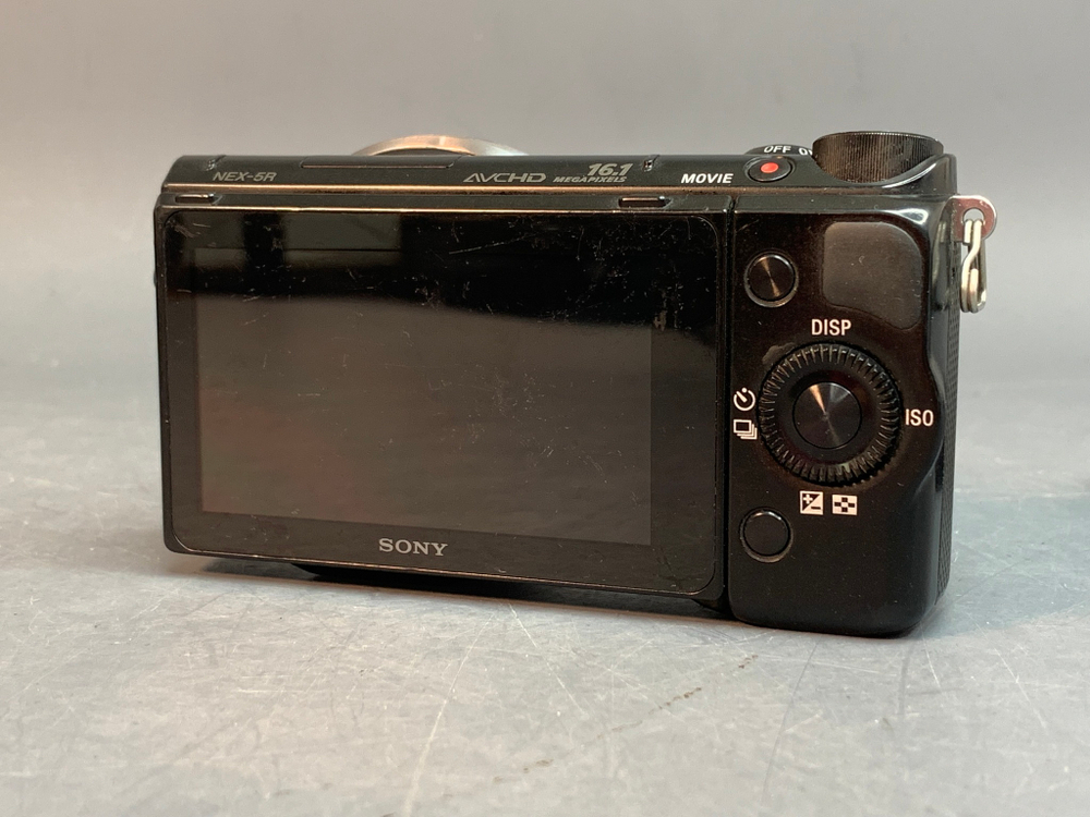 Sony NEX-5R Body 39796 кадров с дефектом.