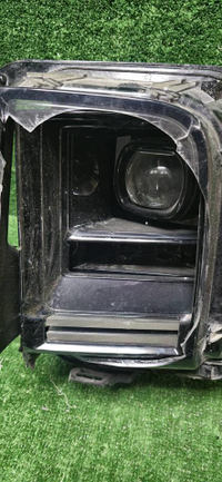 Битая Фара левая Lixiang L9 (2022-н.в.) LED