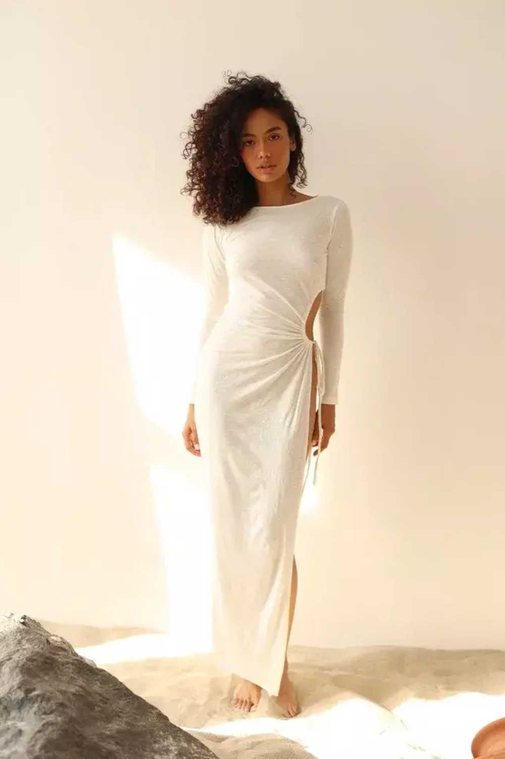 Платье Aya с разрезом на бедре