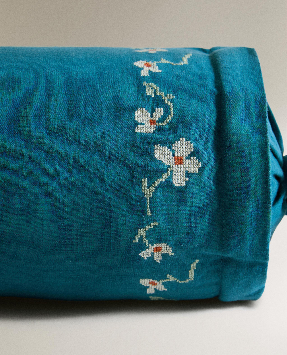 Декоративная подушка Zara Home, 35х14х1 см, хлопок, 9605/009